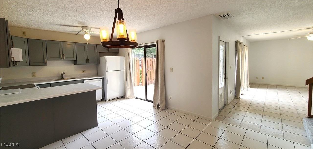 12348 Woodrose Ct Apt 1 #1 - Photo 7 of 34