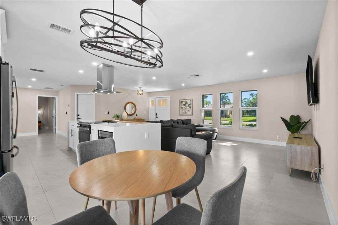 117 Se 40th Ter - Photo 7 of 25