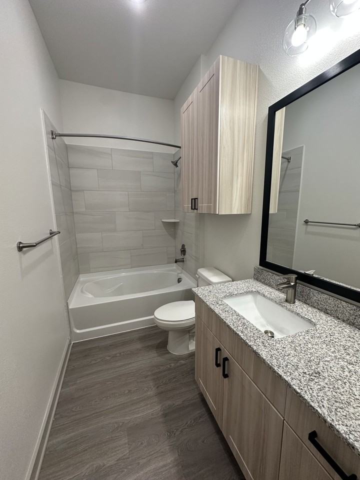 5885 Calmont Ave #816 - Photo 5 of 5