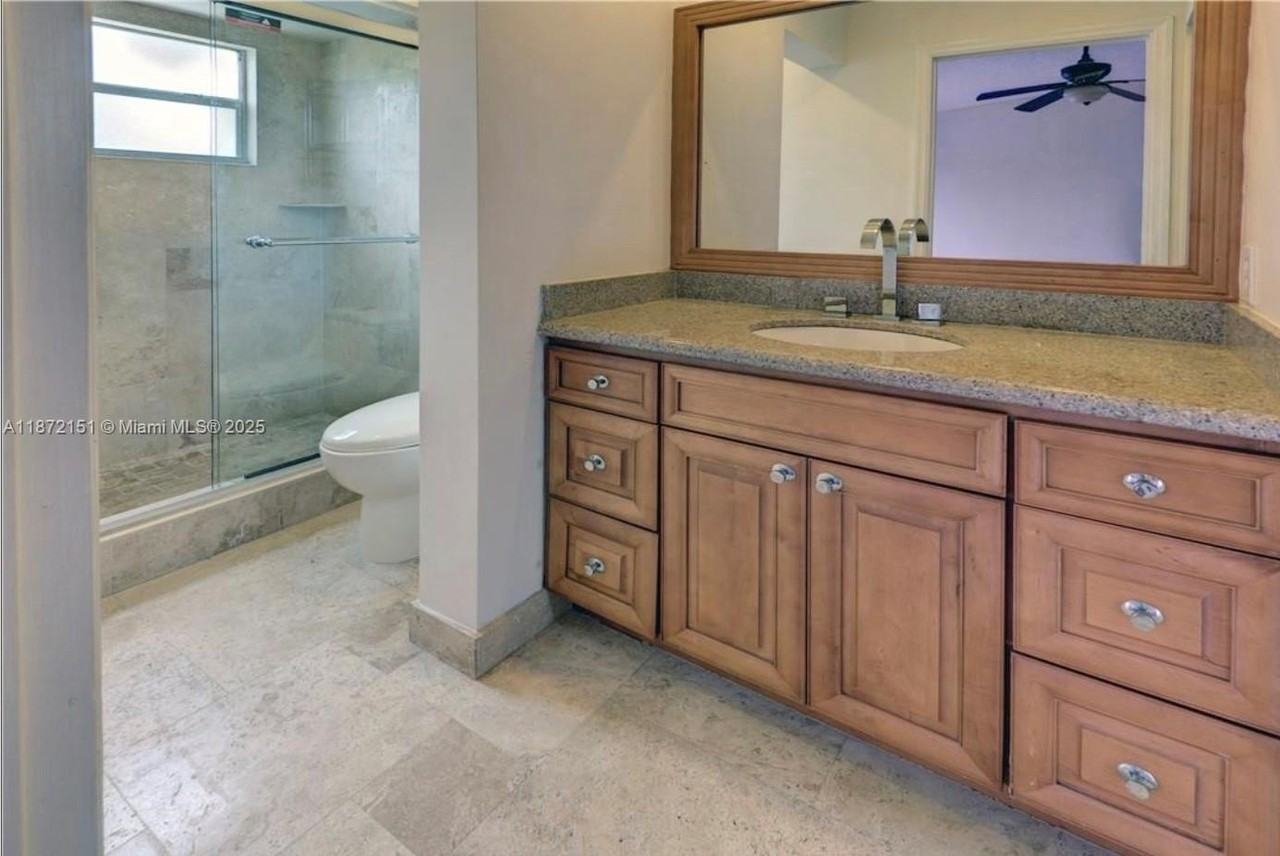 4952 N Hemingway Cir #4952 - Photo 4 of 10