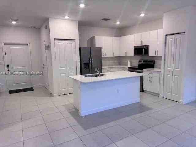 4703 Nw 118th Ave #0 - Photo 6 of 26