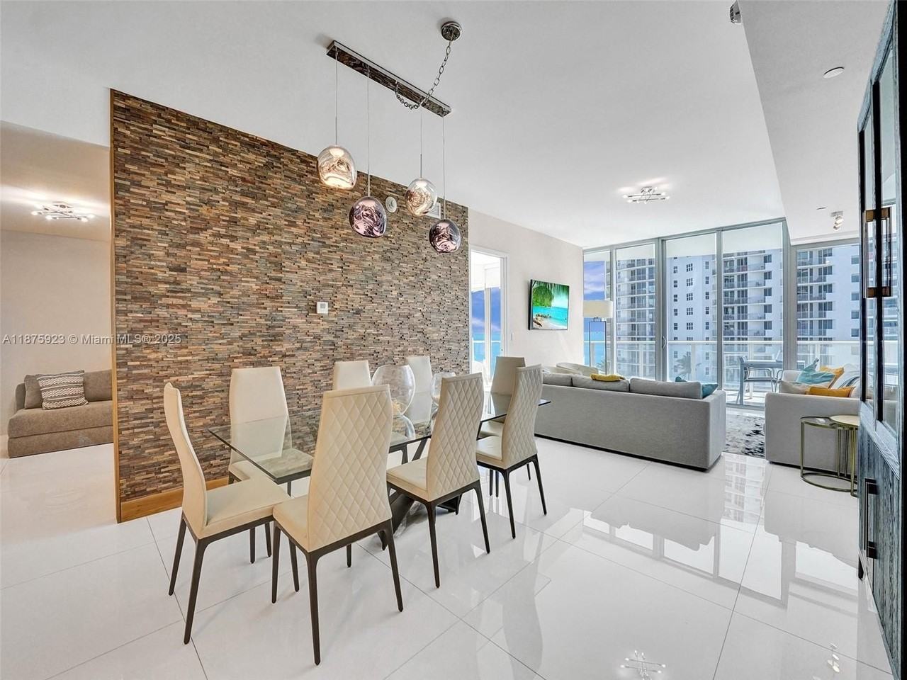 17475 Collins Ave #503 - Photo 4 of 50