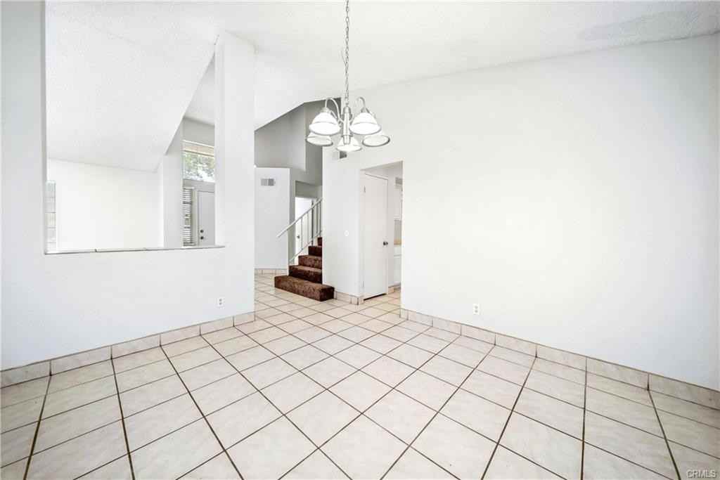 771 W Avenue E - Photo 6 of 8