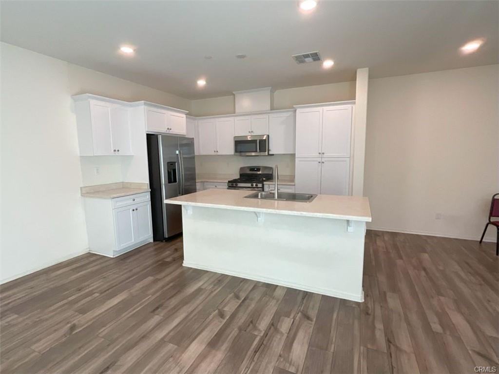 17188 Pioneer Way - Photo 2 of 8