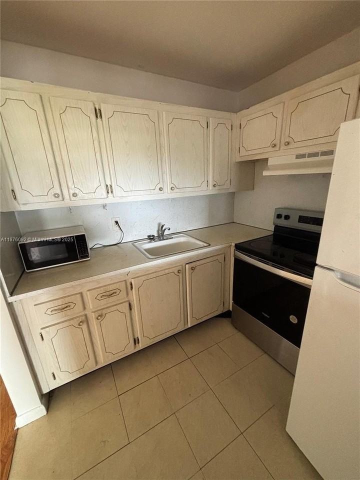 (address hidden) - Photo 3 of 9