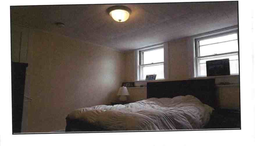 16 Middle St #2UPSTAIRS - Photo 6 of 14