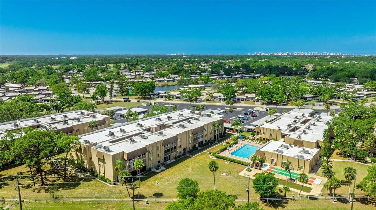 1330 Glen Oaks Dr E #374D - Photo 2 of 15