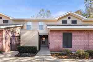 featured image of 1217 Nw 55th St #14