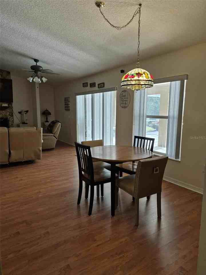 30733 Buttercup Ln - Photo 6 of 17