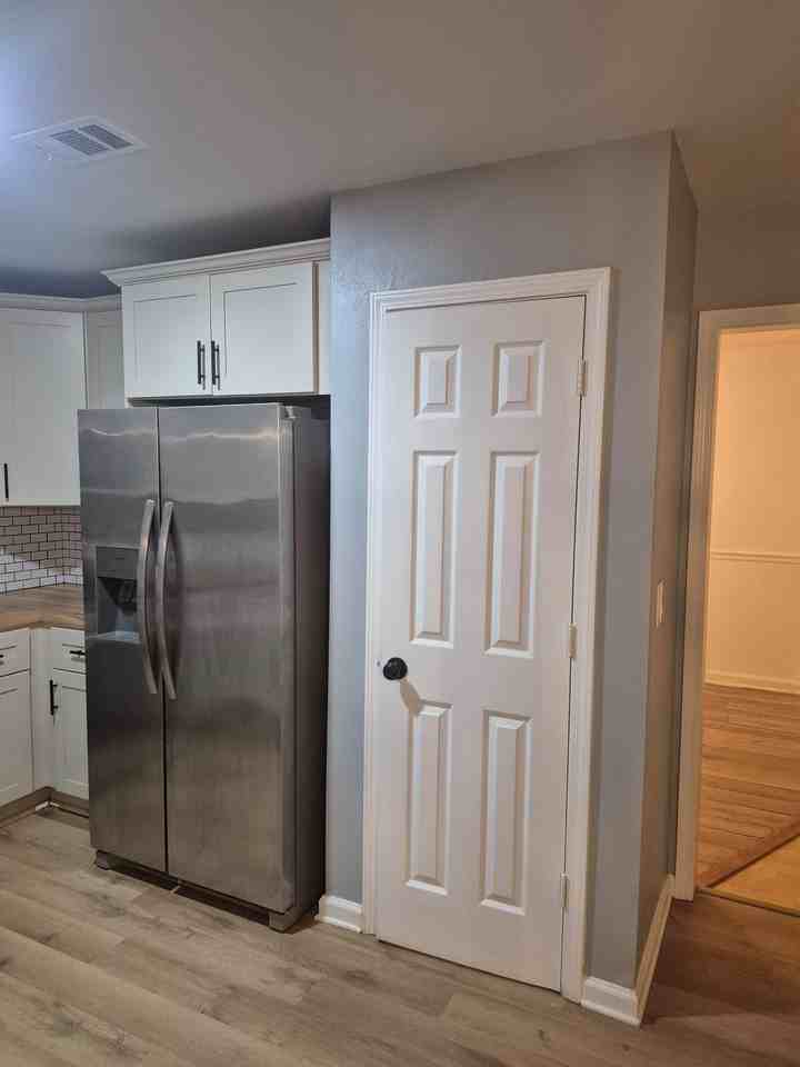 Racquet Club Cir - Photo 3 of 11