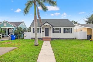 1010 26th St N - Photo 1 of 1