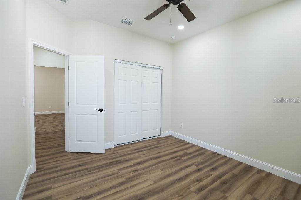 8406 N Semmes St - Photo 6 of 19