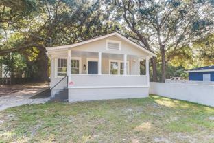 270 Mcdonnell Ave - Photo 1 of 1