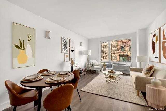 3436 Kingsbridge Ave #4B - Photo 3 of 12