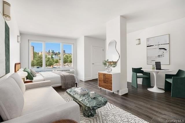 3436 Kingsbridge Ave #4B - Photo 4 of 12