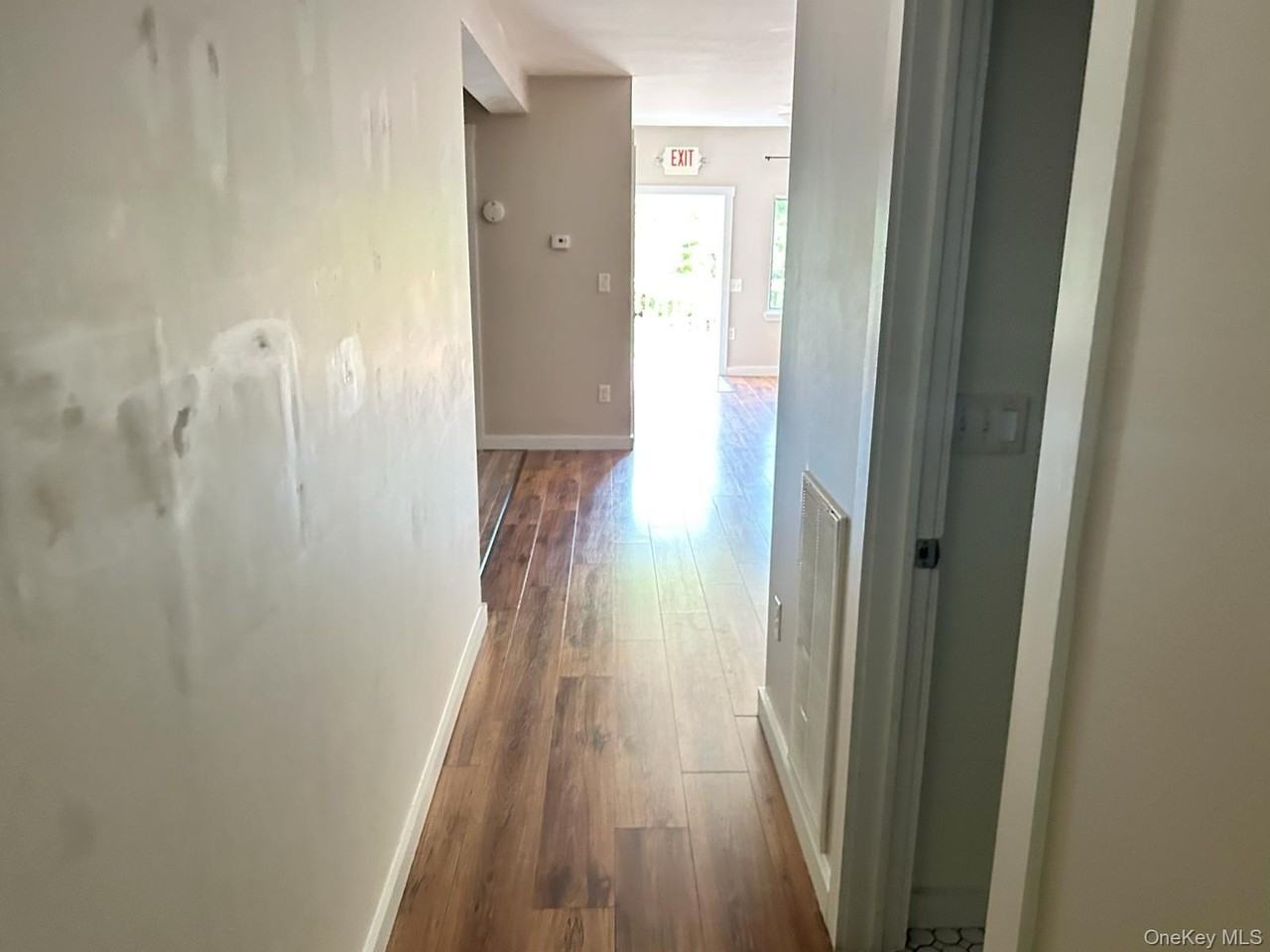 175 South Montgomery Street #D - Photo 5 of 19