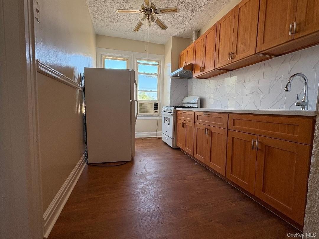 2901 Paine St - Photo 7 of 9