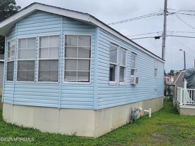 463 S Green St #35 - Photo 1 of 1