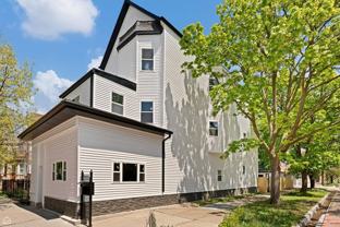 2901 N Sacramento Ave #1 - Photo 1 of 1