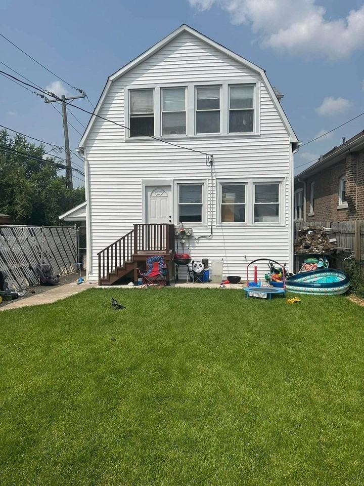 6243 South Kildare Avenue - Photo 3 of 15