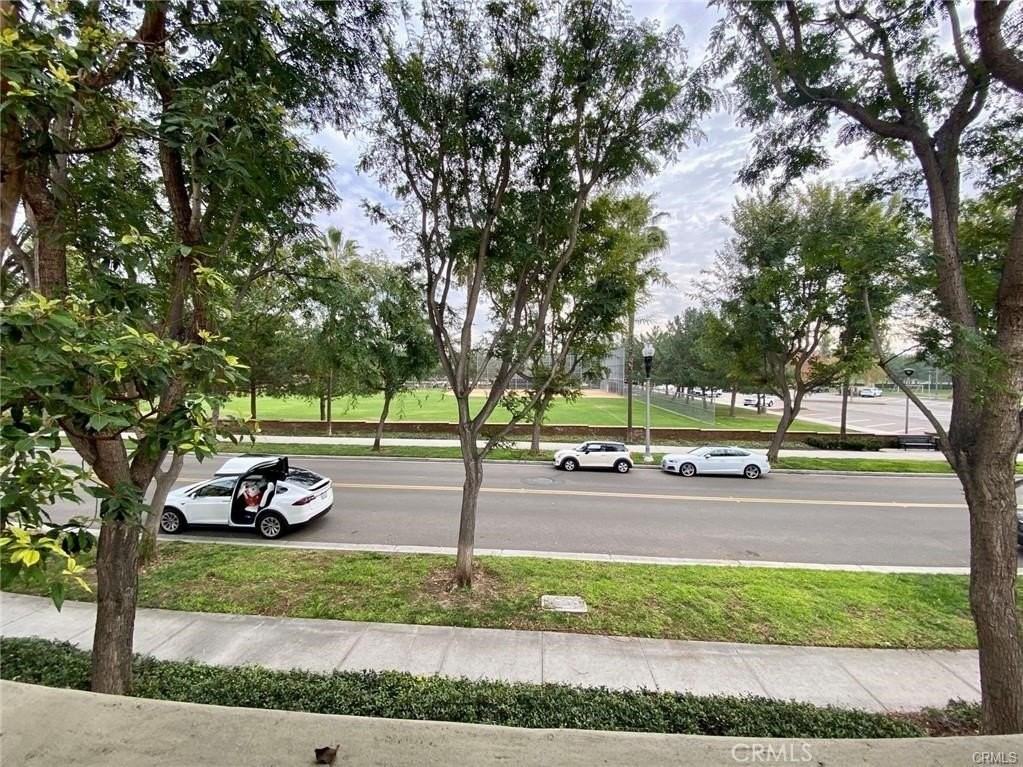 143 Sanctuary #67 - Photo 2 of 10