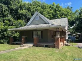 1622 College St Se - Photo 1 of 1