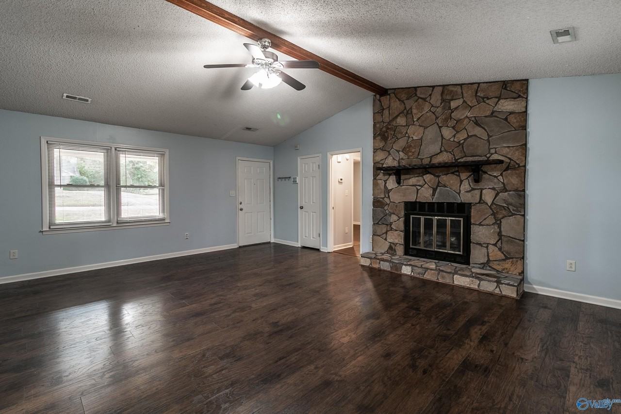 313 Red Oak Rd - Photo 4 of 26