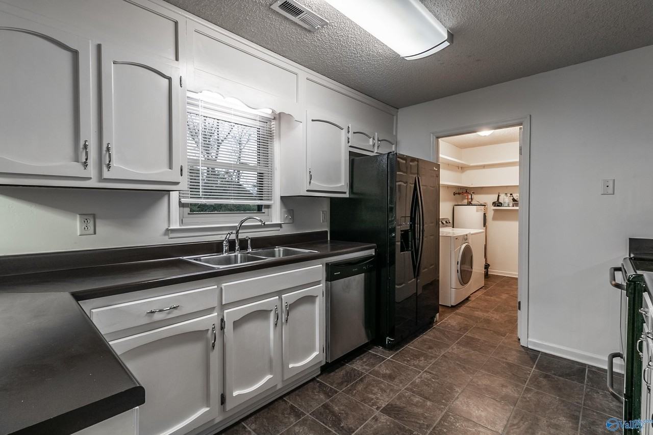 313 Red Oak Rd - Photo 7 of 26