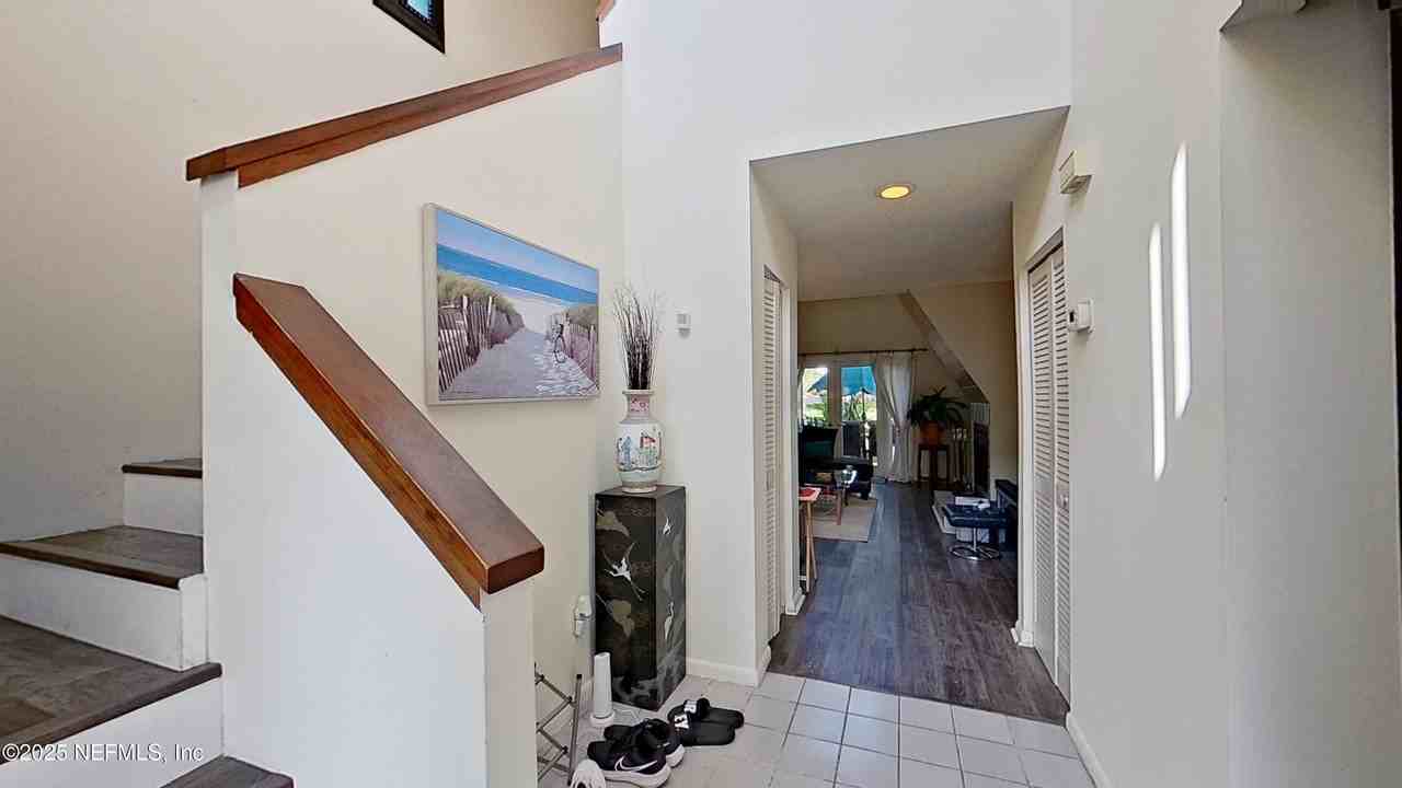 9360 Craven Rd Apt 304 #304 - Photo 4 of 22