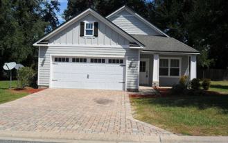 171 Sw Rose Pointe Pl - Photo 1 of 1