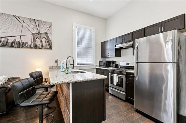 1002 N Rocheblave St - Photo 5 of 10