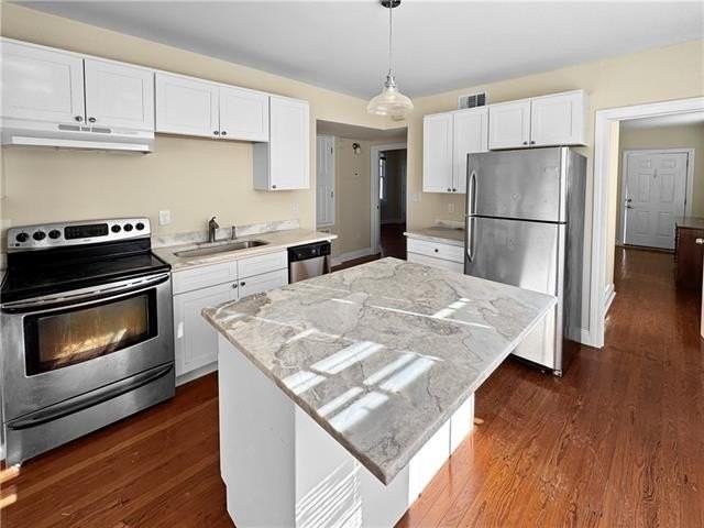 4403 Elba St - Photo 3 of 6