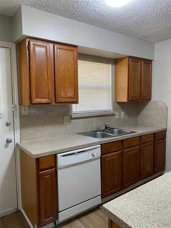 1112 Valley View Drive - Photo 3 of 17