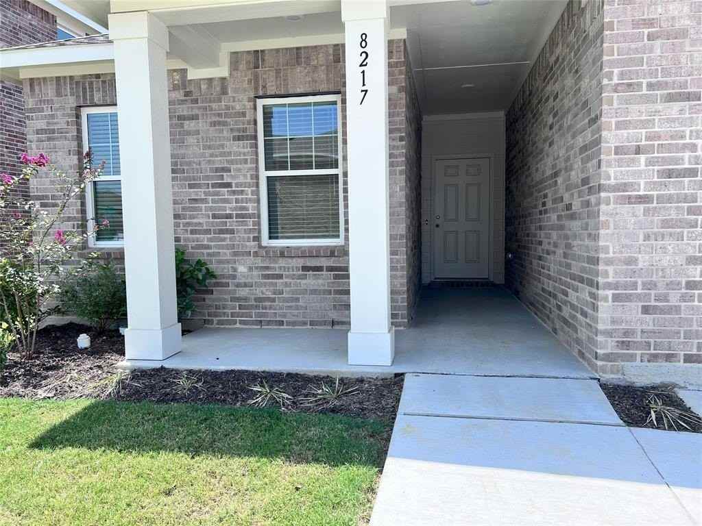 8217 Bufflehead Drive - Photo 2 of 31