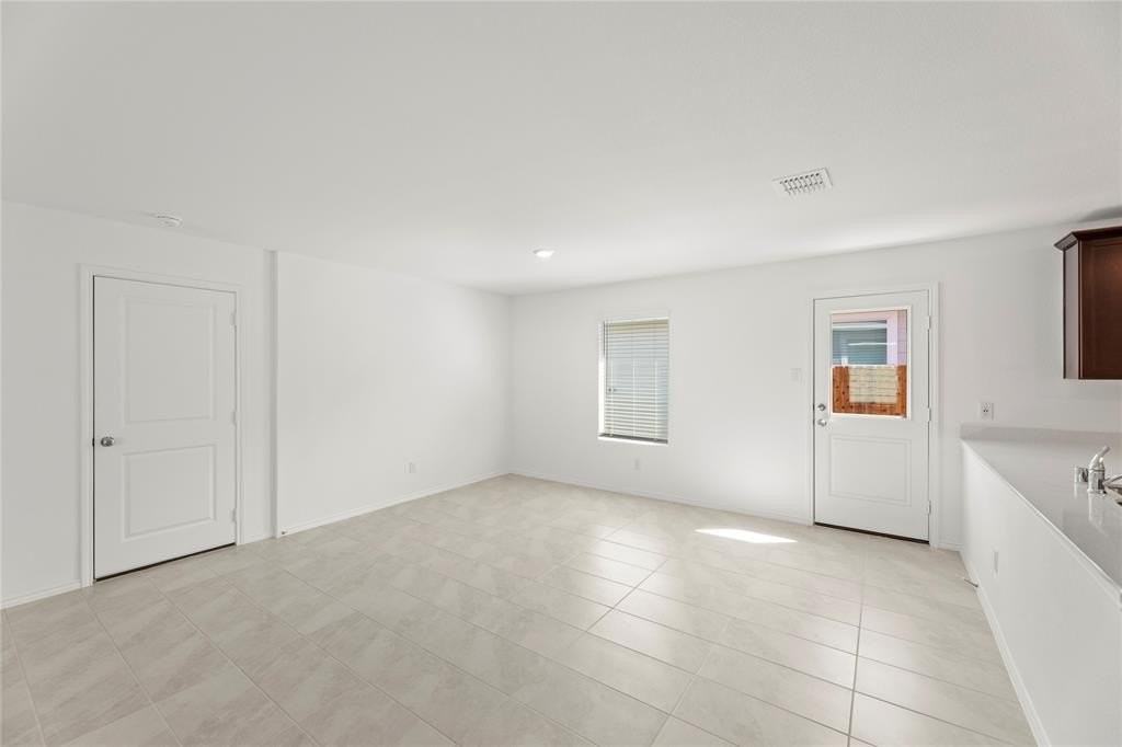 6101 Determine Ln - Photo 4 of 13