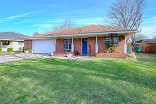 2504 Burnett Dr - Photo 1 of 1
