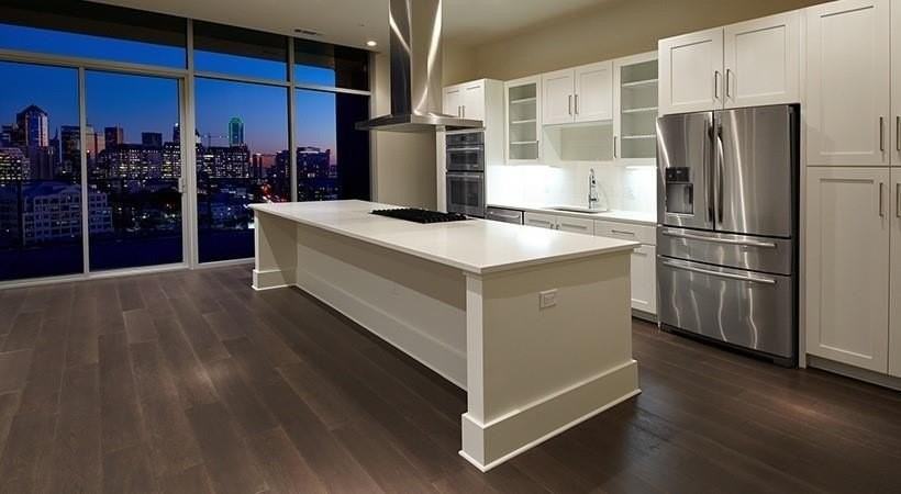 2728 Cedar Springs Rd #1801 - Photo 5 of 26