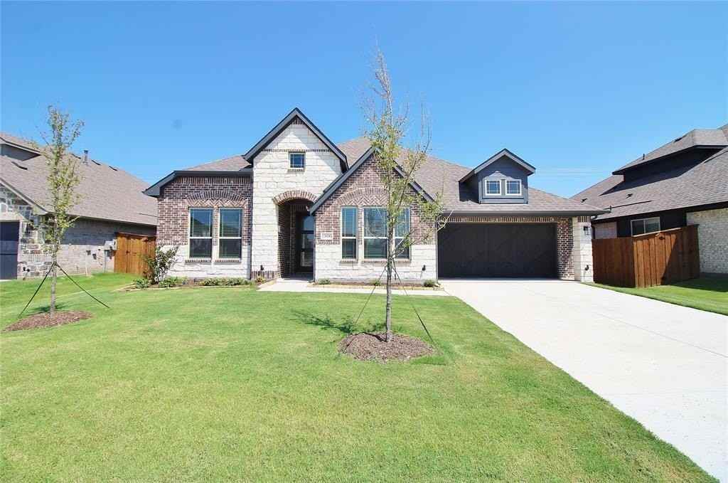 1806 Dolce Lane - Photo 2 of 34