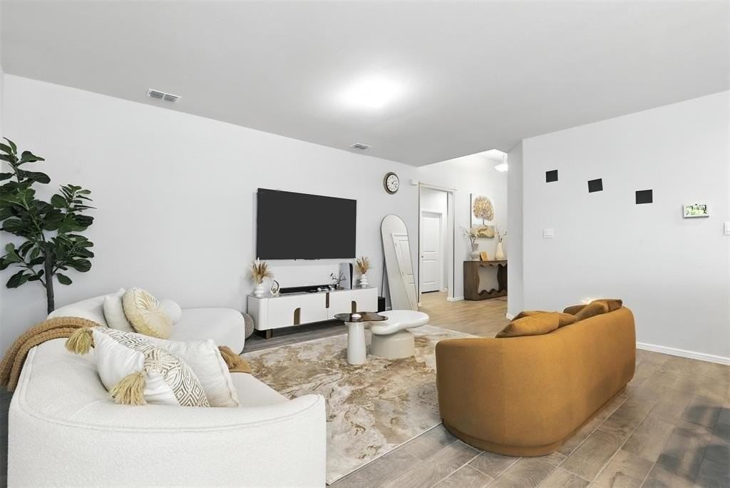 8577 Big Apple Dr - Photo 5 of 27