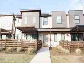 916 Emerling Dr - Photo 1 of 1