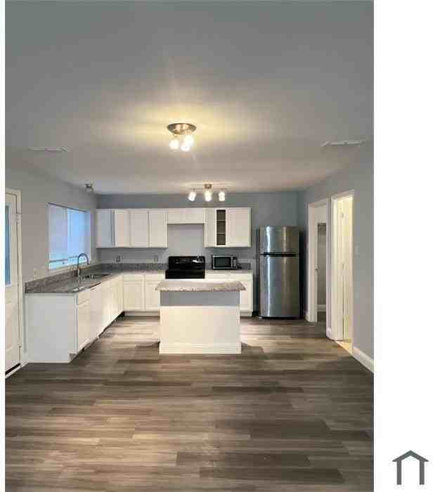 114 Galloping Trl - Photo 3 of 21