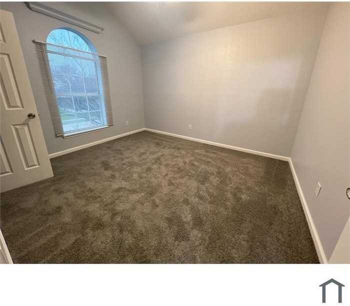 114 Galloping Trl - Photo 5 of 21