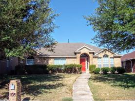 1105 Essex Dr - Photo 1 of 1