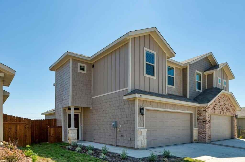 720 Harvest Moon Drive - Photo 2 of 20