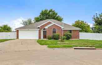 2131 Post Wood Ln - Photo 1 of 1