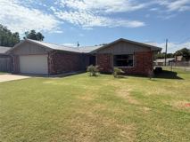 909 N Howard Ave - Photo 1 of 1