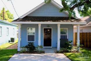 923 E Belmont St - Photo 1 of 1