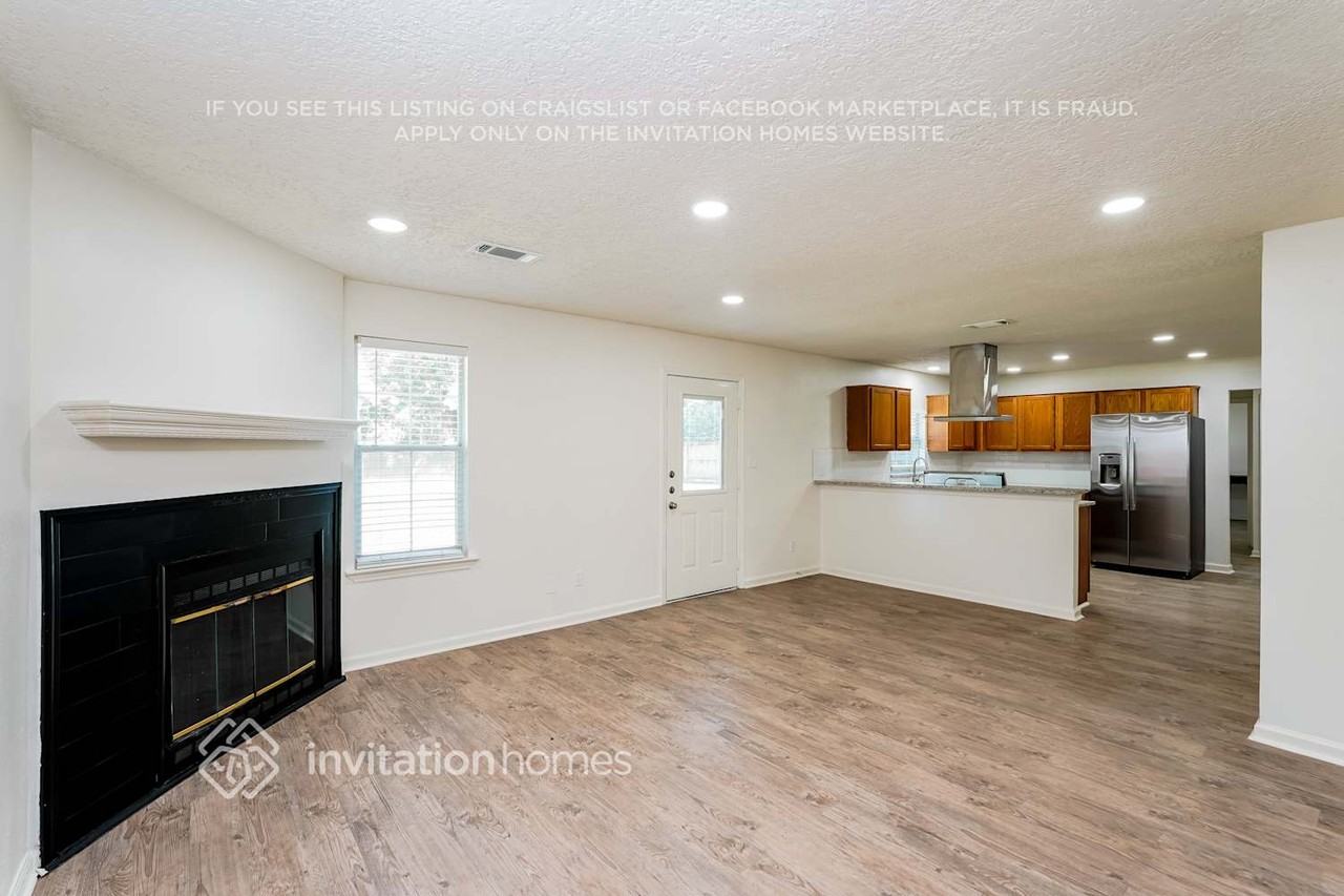 34306 Conroe Huffsmith Rd - Photo 6 of 18