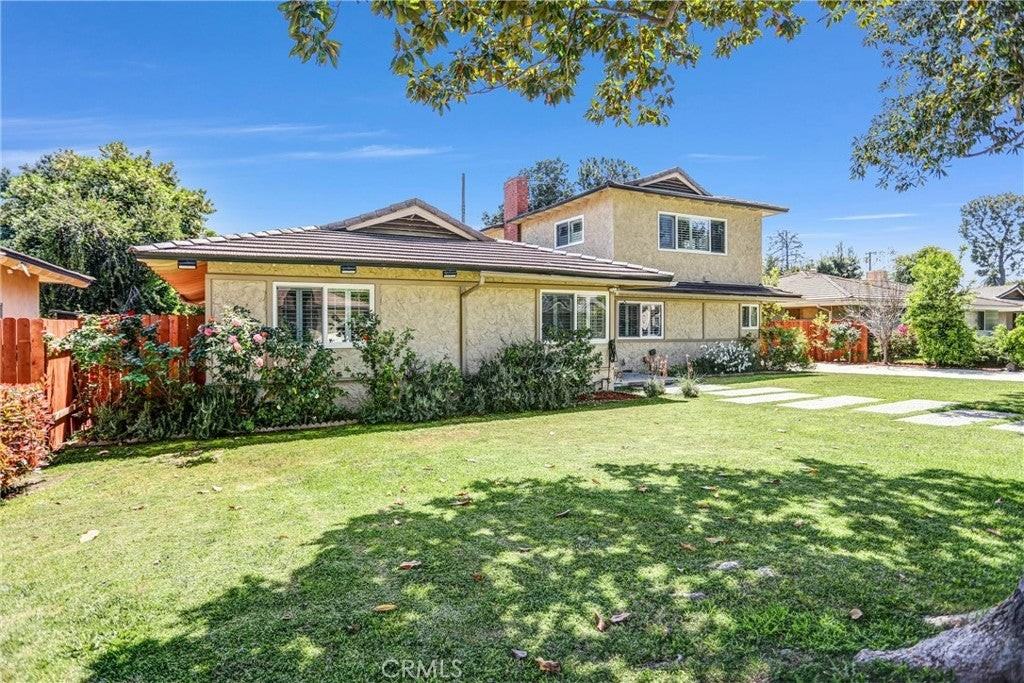 100 W Arthur Ave - Photo 2 of 32