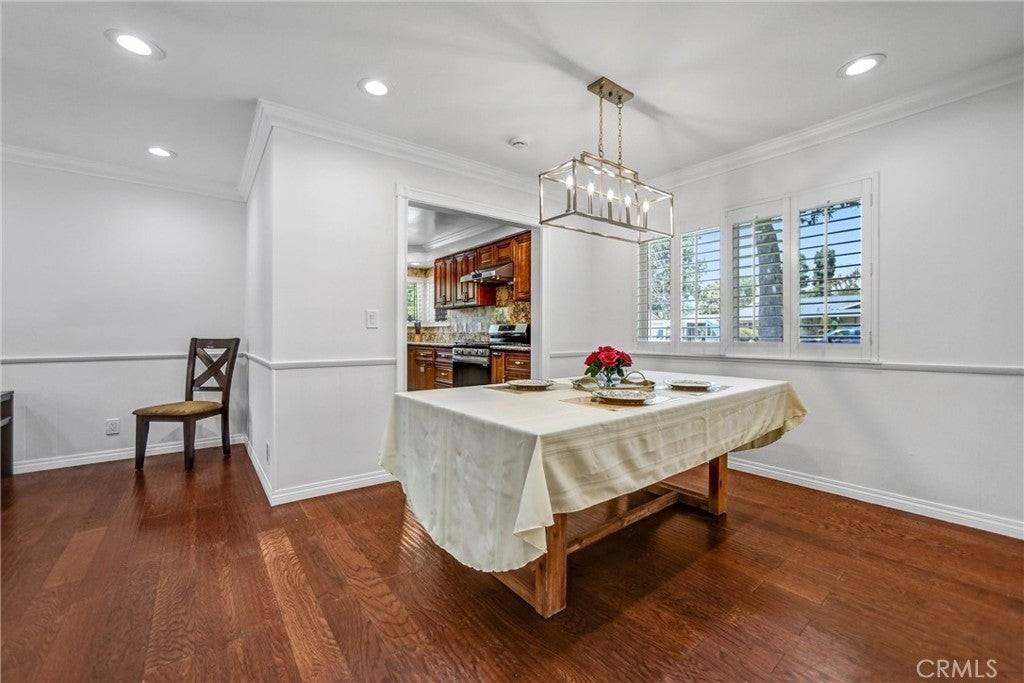 100 W Arthur Ave - Photo 7 of 32